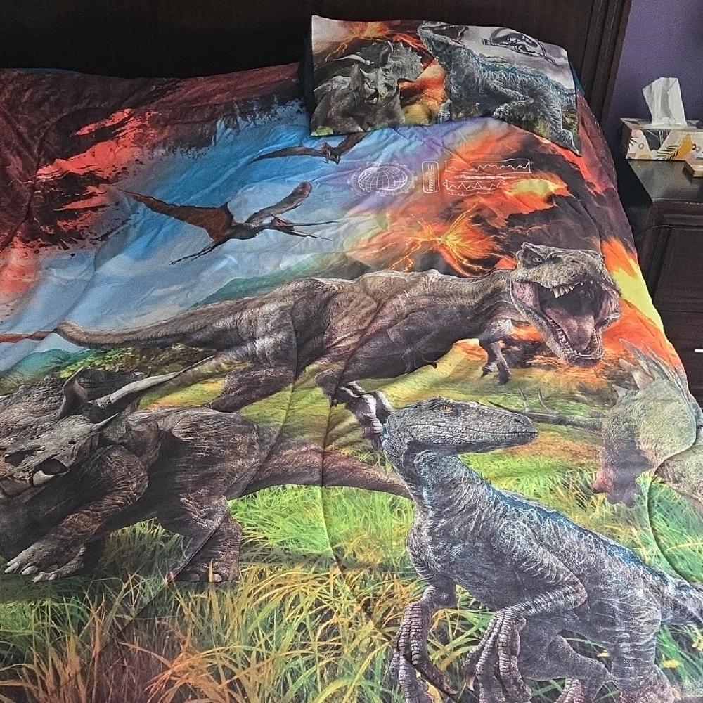 Dinosaur Adventure Comforter Set